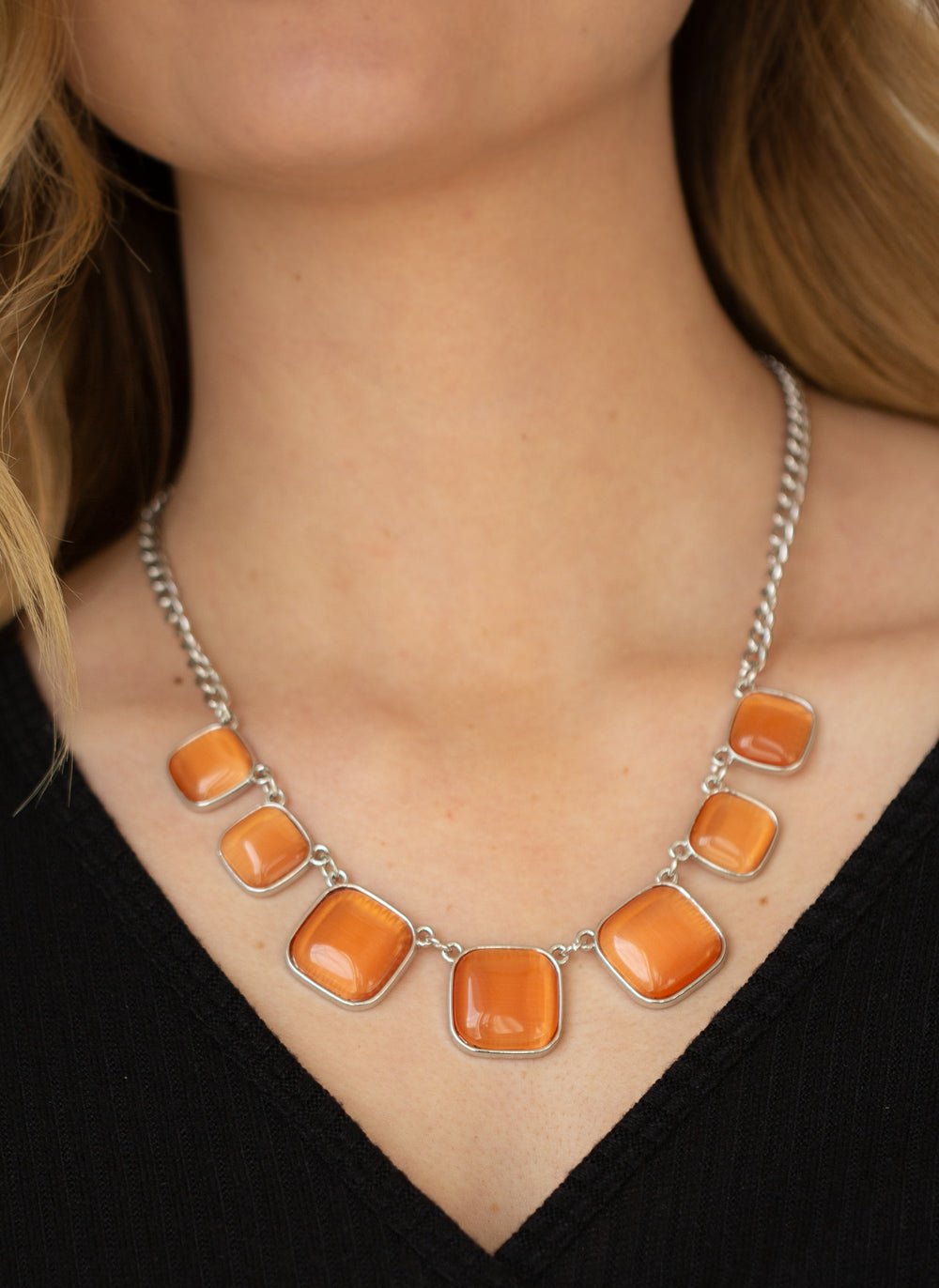 Aura Allure - Orange
