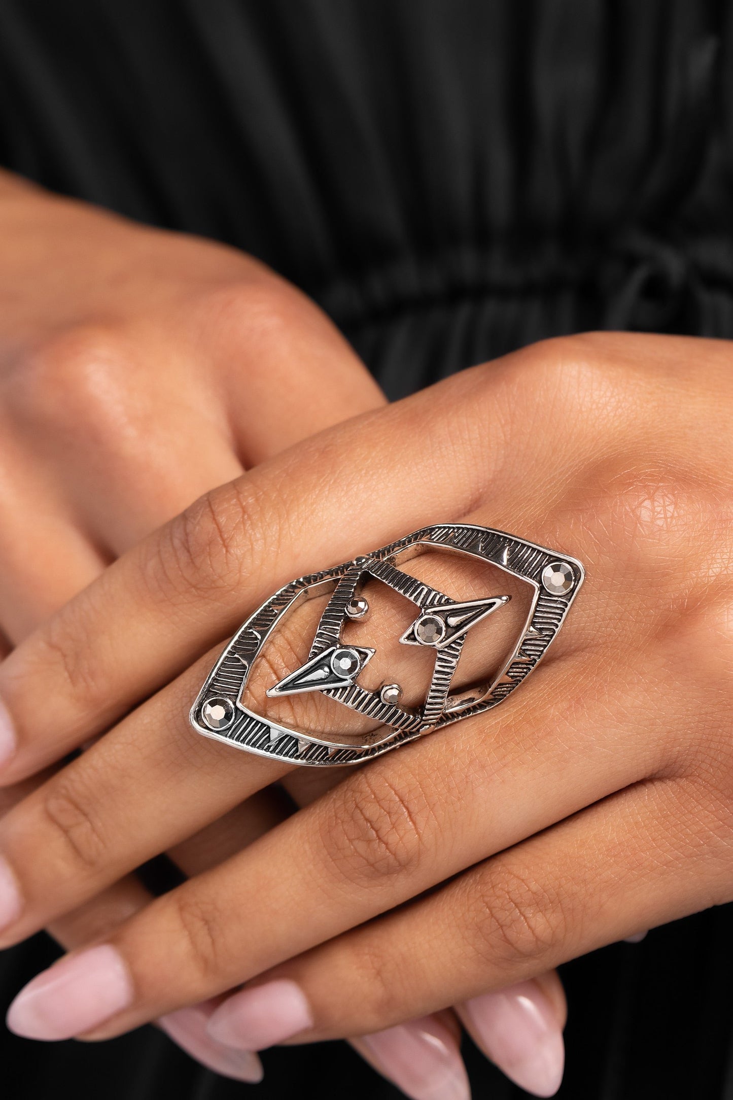 Daring Diamonds - Silver